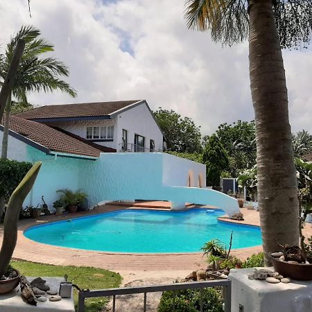 Umuzi Guest House Richards Bay Bagian luar foto