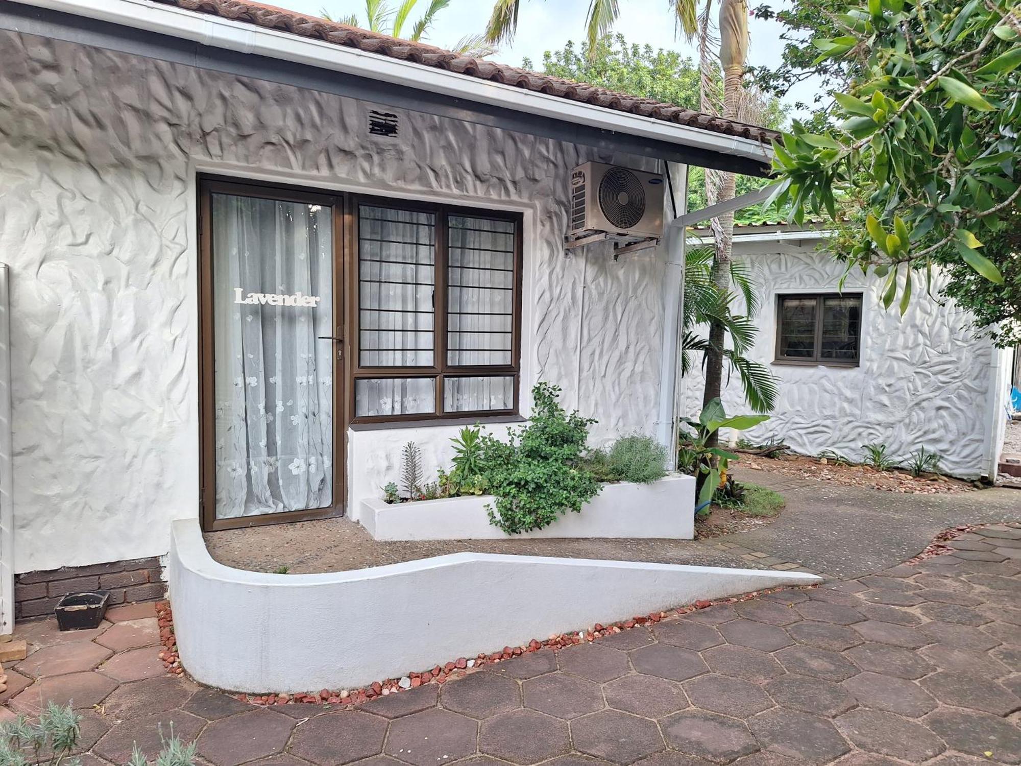 Umuzi Guest House Richards Bay Bagian luar foto